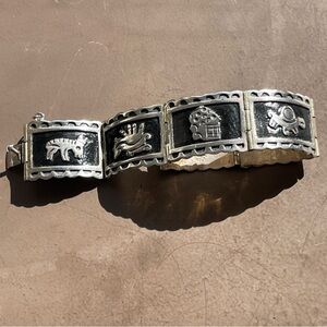 Vintage Mexican Sterljng Silver Aztec Mythological Animals Bracelet Signed